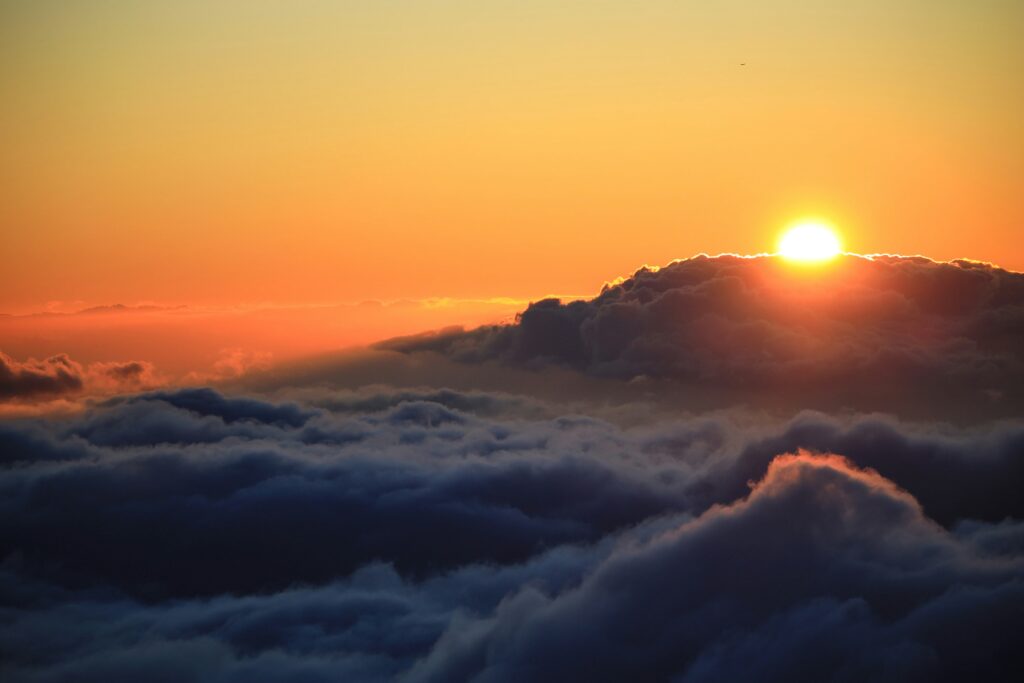 sunset representing clarity and recovery through brain health and mindfulness at Well Rooted Health
